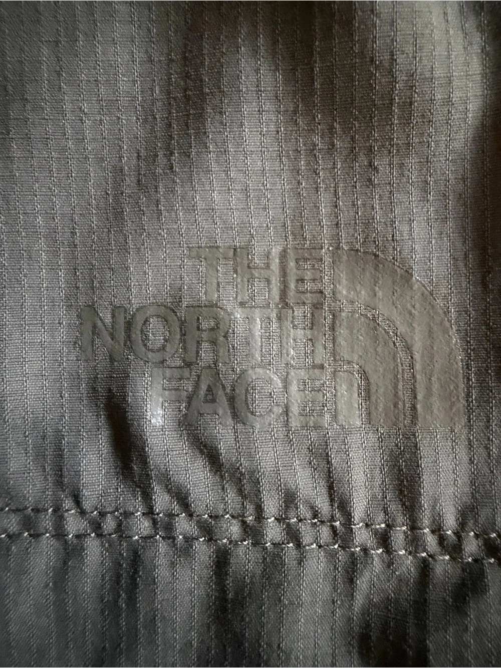 The North Face Men's Short-Sleeve Utility Button Shirt in Olive Green